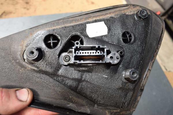 RETROVISEUR GAUCHE ELECTRIQUE RENAULT - Vue 3